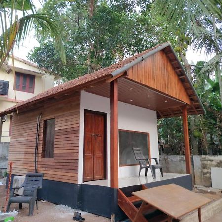 Verge Hostel Varkala Εξωτερικό φωτογραφία